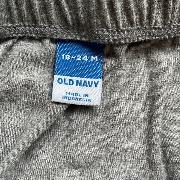 Old Navy U-Shaped Legging, size 18-24m - Picture 2 of 3